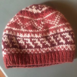 World Market Women’s Fitted Wool Beanie